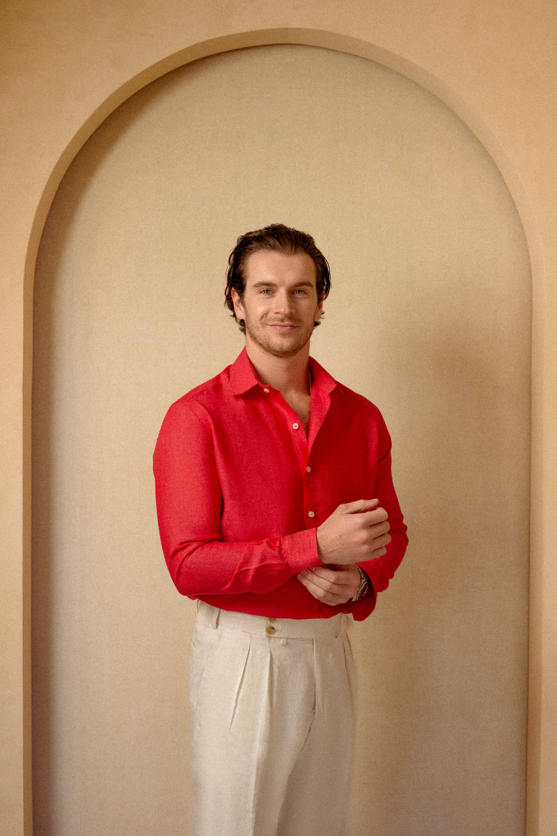 The Amalfi Linen Shirt in Cherry Red