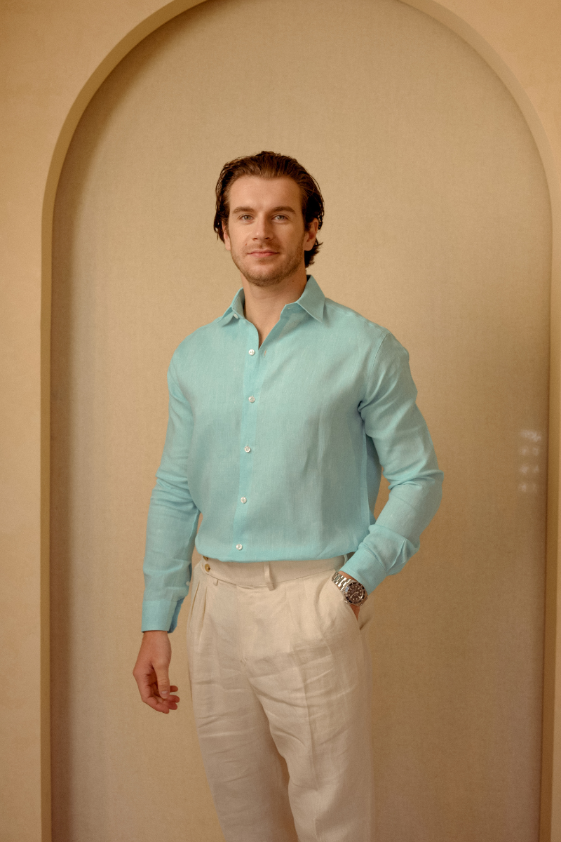 The Amalfi Linen Shirt in Aqua Blue