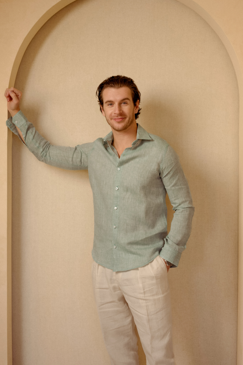The Amalfi Linen Shirt in Cactus Green